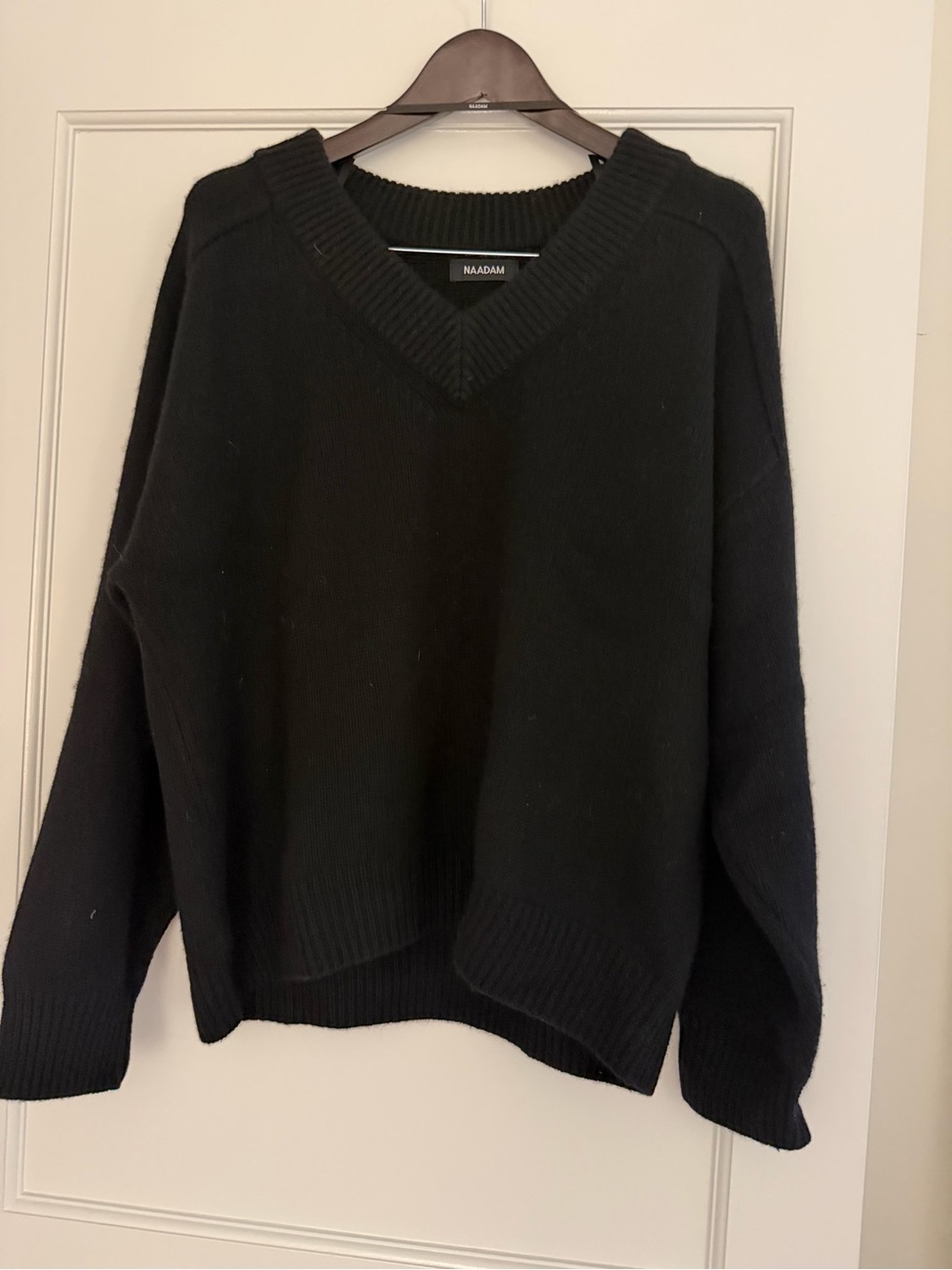 NAADAM Black V-Neck Cashmere Sweater